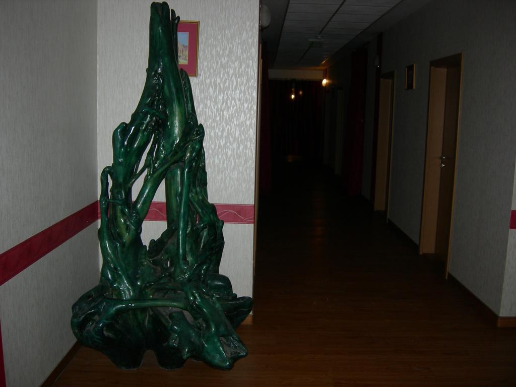 Hary Hotel Kecskemét Quarto foto